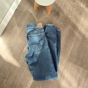 American Eagle Skinny Jeans